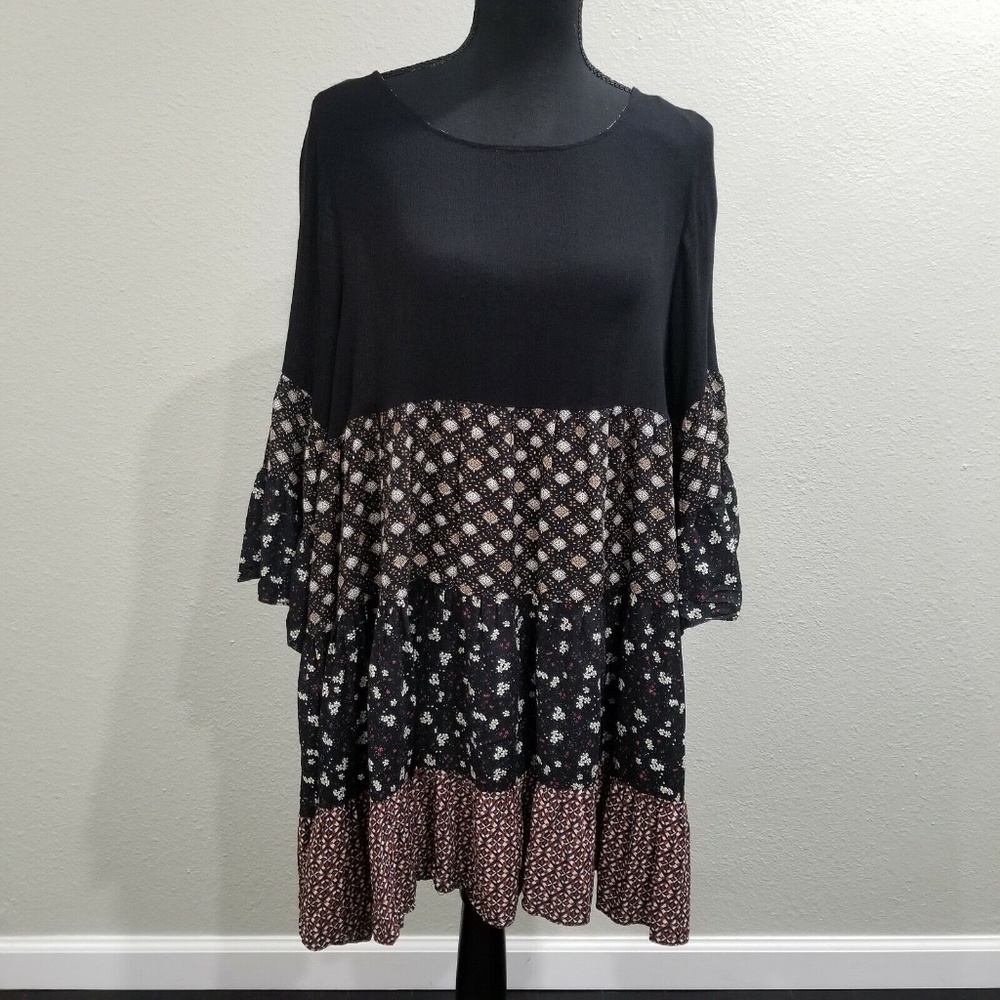 Easel Patchwork Peasant Boho Bell Sleeves Gypsy Tiered Ruffled Flowy Dress Small